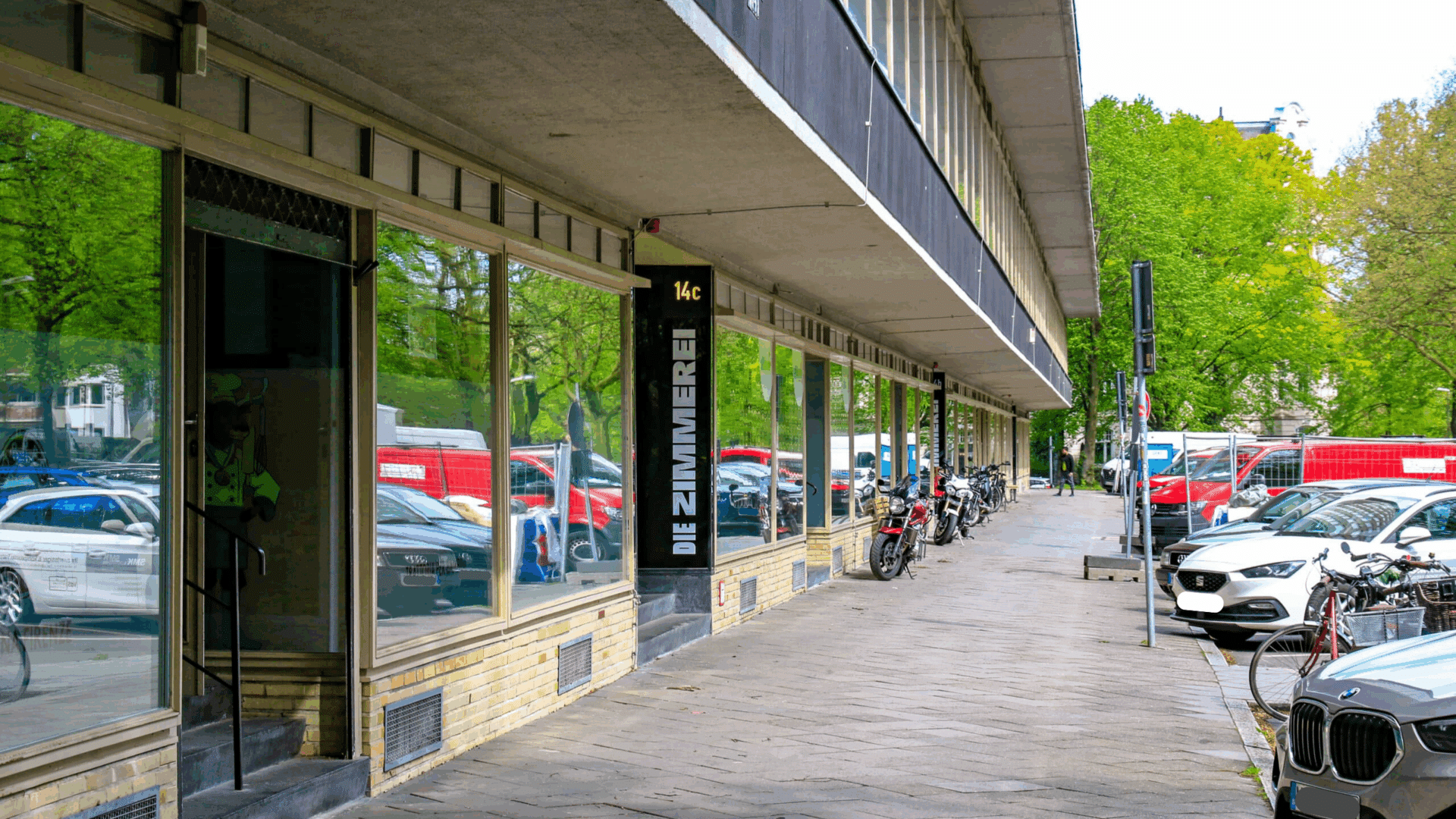Eingang der Zimmerei Hamburg Zentrum, Hausnummer 14c